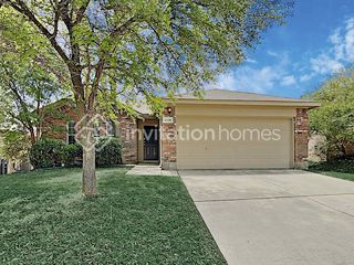 1416 Kingfisher Dr, Fort Worth, TX 76131