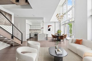 34 N  7th St #Townhouse 3, Brooklyn, NY 11249