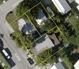 1401 5th St, Key West, FL 33040