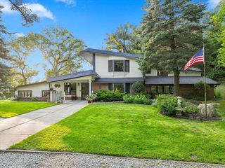 61824 Mahaffey Rd, Glenwood, IA 51534