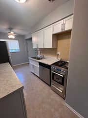 7104 Plateau Ave #A, Saint Louis, MO 63117