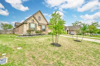4312 Parnell Dr, College Station, TX 77845
