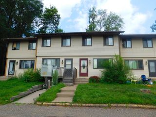 1477 Arkwright St #C, Saint Paul, MN 55130
