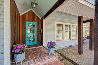 3919 Pinewood Dr, Jackson, MS 39211