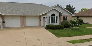 991 Hope Dr, Forsyth, IL 62535