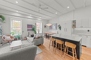 328 Clinton Ave #5, Brooklyn, NY 11205