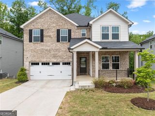 519 Magnolia Dr, Dawsonville, GA 30534