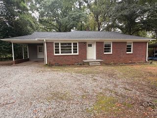 206 Wesley St, Clemson, SC 29631
