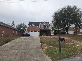 2498 Lakeview Dr S, Crestview, FL 32536