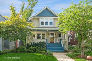 641 N  Taylor Ave, Oak Park, IL 60302