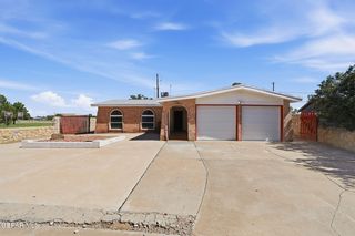 10484 Nolan Dr, El Paso, TX 79924