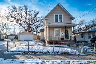 2732 3rd St, Sioux City, IA 51105