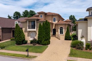 891 Fairington Pvt Way, Gallatin, TN 37066
