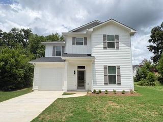 215 W  Chappell St, Griffin, GA 30223