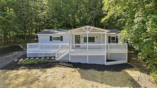 1402 Good Hope Dr, Walnut Cove, NC 27052