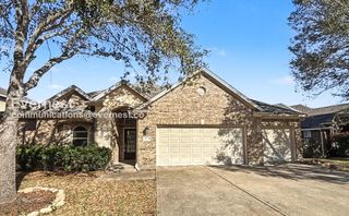6214 Oxford Lake Dr, Rosenberg, TX 77471