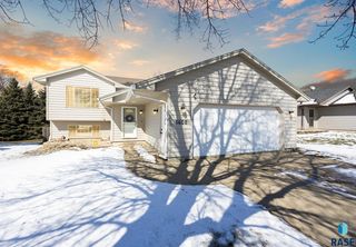 1408 E  Old Hickory St, Sioux Falls, SD 57104
