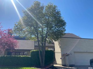 3116 Turning Mill Dr, Springfield, IL 62704