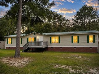 211 Roping Ln, Cameron, NC 28326