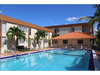 201 W  65th St #5-0102, Hialeah, FL 33012