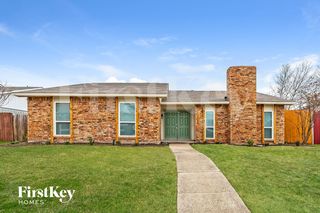 2130 Meadfoot Rd, Carrollton, TX 75007