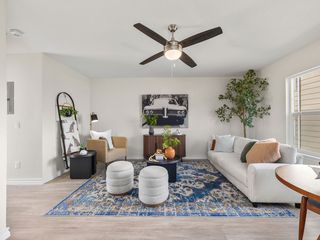 310 W  Evergreen St #101, San Antonio, TX 78212