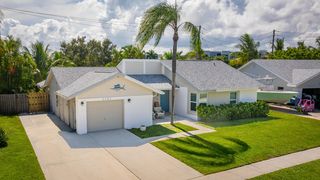 1103 NW 11th Street, Boynton Beach, FL 33426