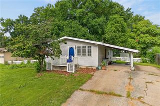 5902 N  Garfield Ave, Kansas City, MO 64118