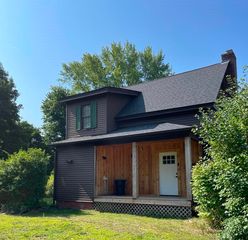 24 Hanson Street, Somersworth, NH 03878