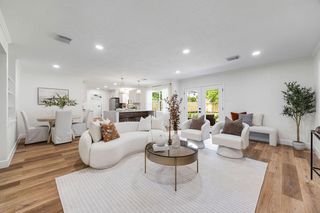8713 Timberside Dr, Houston, TX 77025