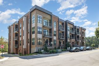 2441 Campus Shore Dr #106, Raleigh, NC 27612