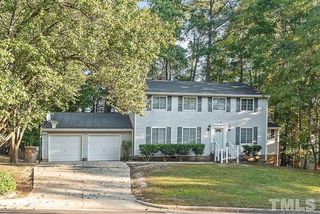 105 Clydesdale Ct, Cary, NC 27513