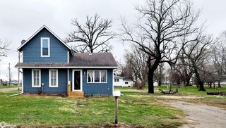 301 Highway 22, Keswick, IA 50136