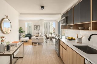 2413 3rd Ave #1806, Bronx, NY 10451