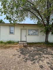 1095 E  9 S, Mountain Home, ID 83647