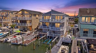 2048 Ocean Dr #C, Avalon, NJ 08202