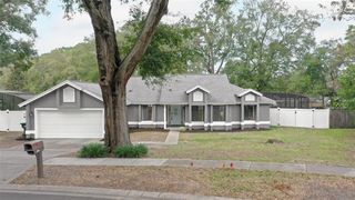 2092 Majestic Woods Blvd, Apopka, FL 32712
