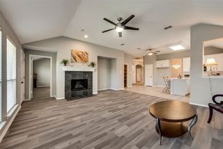 1047 Hollow Creek Dr, Cedar Hill, TX 75104