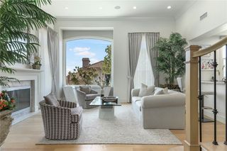 11805 Henley Ln, Los Angeles, CA 90077