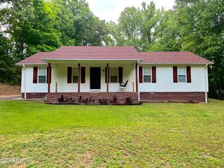 50 Deer Brooke Dr, Scotts Hill, TN 38374