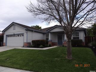 621 Snapdragon St, Winters, CA 95694