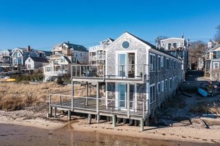 421 Commercial St #A, Provincetown, MA 02657
