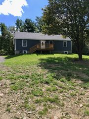 841 Huntersland Rd, Berne, NY 12023