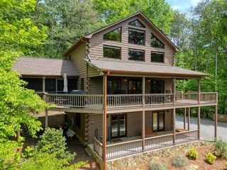 964 Walkabout Creek Rd, Morganton, GA 30560