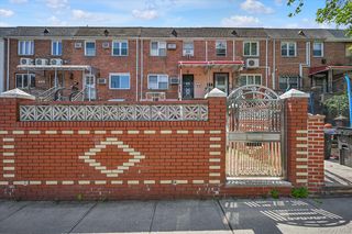 15052 76th Road, Flushing, NY 11367