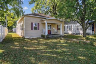 307 E  South Central Ave, Tuscola, IL 61953