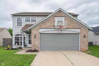4321 Strawflower Dr, Indianapolis, IN 46203