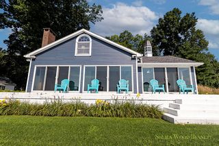 7292 Eldred Ave NE, Rockford, MI 49341