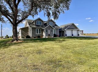 64778 720th Rd, Shubert, NE 68437
