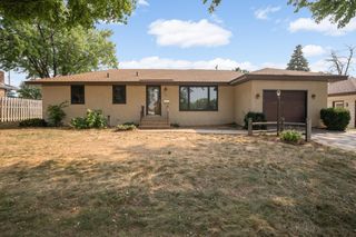 610 57th Ave NE, Fridley, MN 55432
